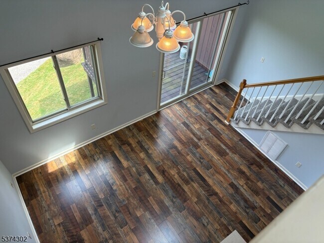 Building Photo - 6 Falkenstein Dr