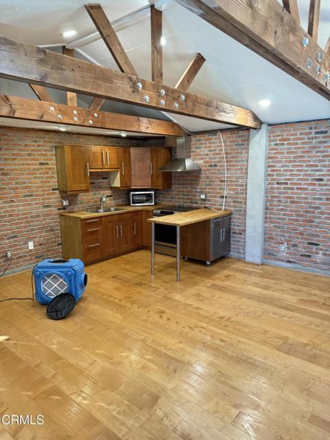 Building Photo - 1755 Morada Pl