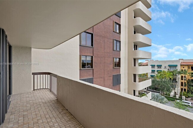 Building Photo - 600 Biltmore Way