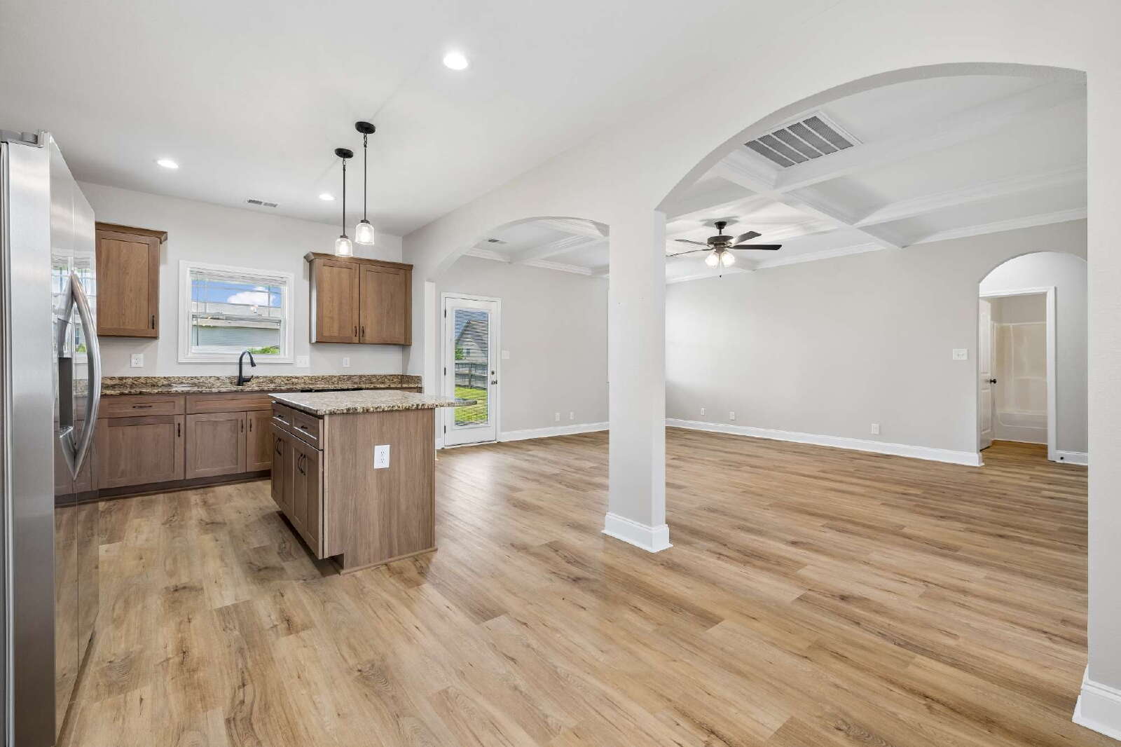 Building Photo - 1240 Winterset Dr