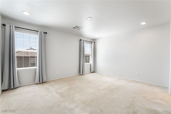 Building Photo - 9205 Keystone Ridge Ave