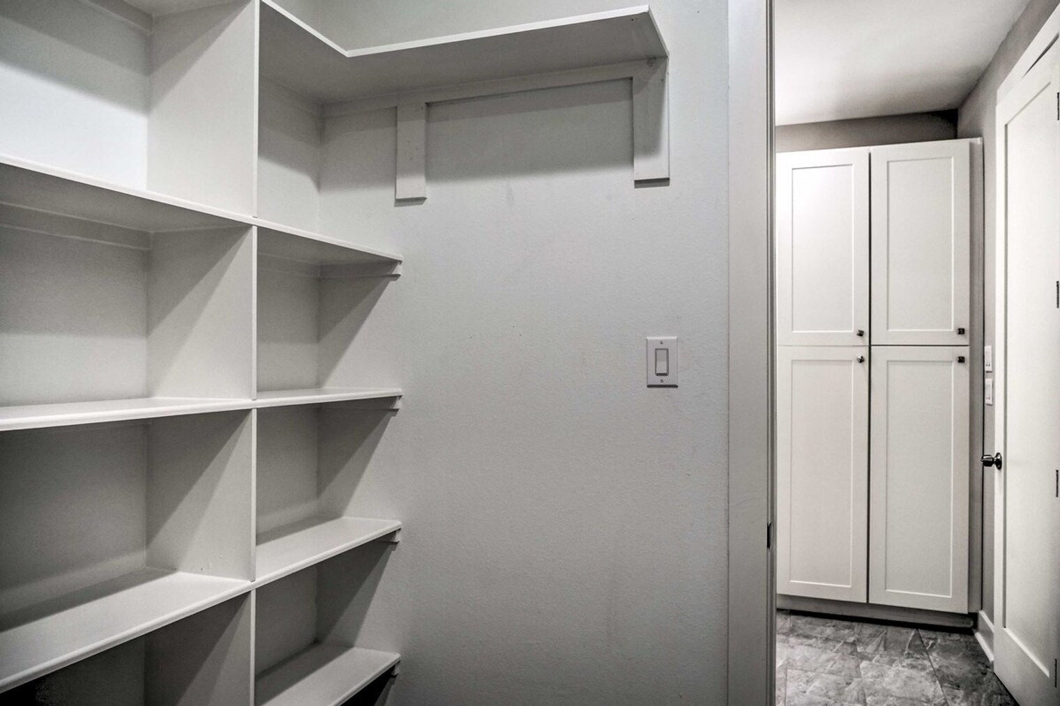 Building Photo - 6403 Bowling Green St