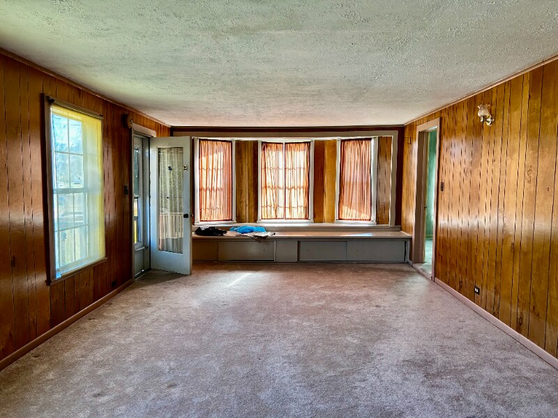 Building Photo - 222 Woodruff St