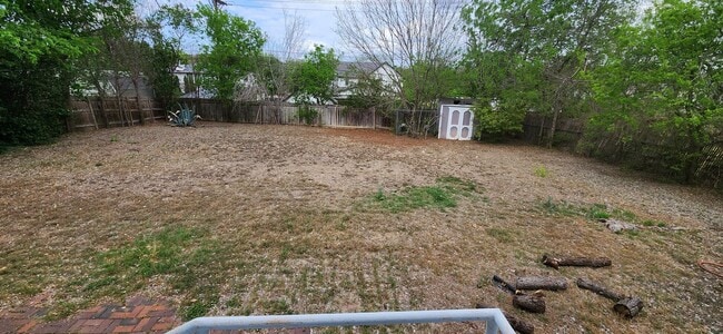 Building Photo - For Rent- Terrell Hills -2bed, 2 bath Home