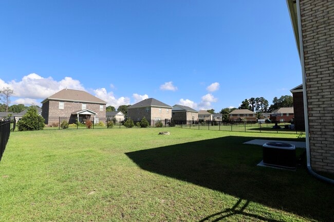 Building Photo - 500 Kittiwake Ln