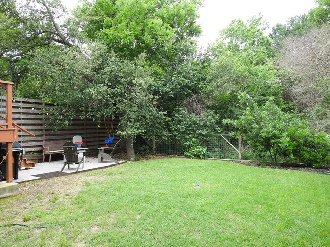 Building Photo - 4014 Clawson Rd