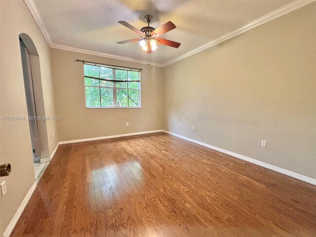 Building Photo - 2307 Anchor Ct
