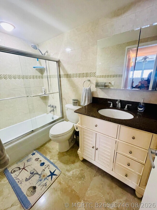 Building Photo - 4250 Galt Ocean Dr