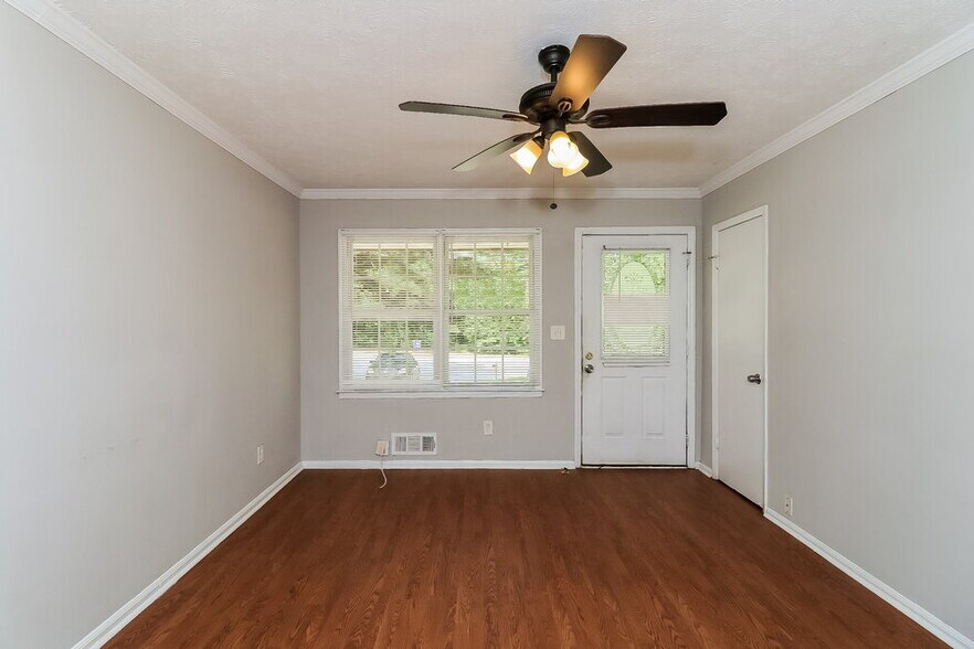 Building Photo - 851 Grayson Hwy