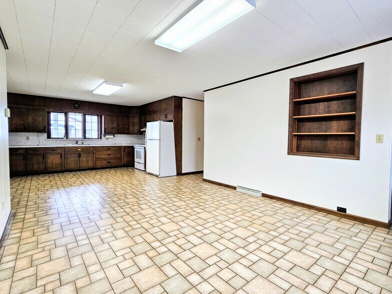 Building Photo - 2101 Heidelberg Ave