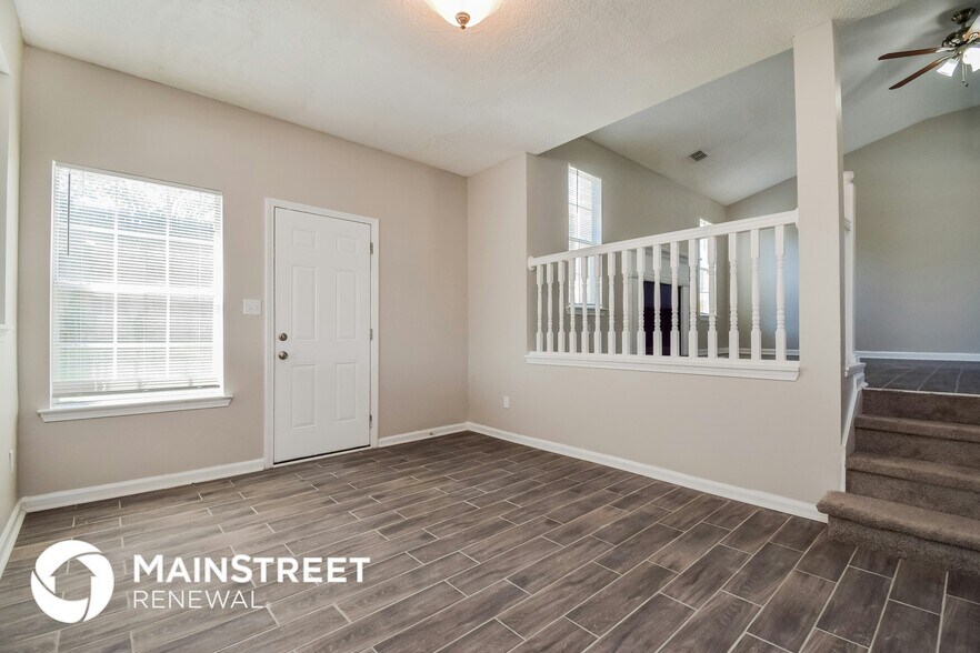 Building Photo - 497 Eagles Crossing Cir