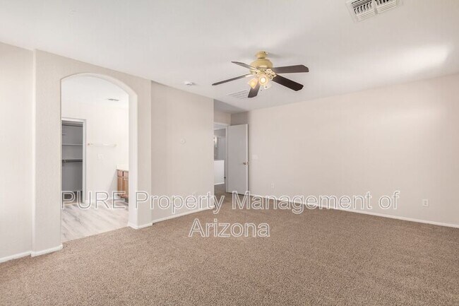 Building Photo - 28026 N 23rd Dr