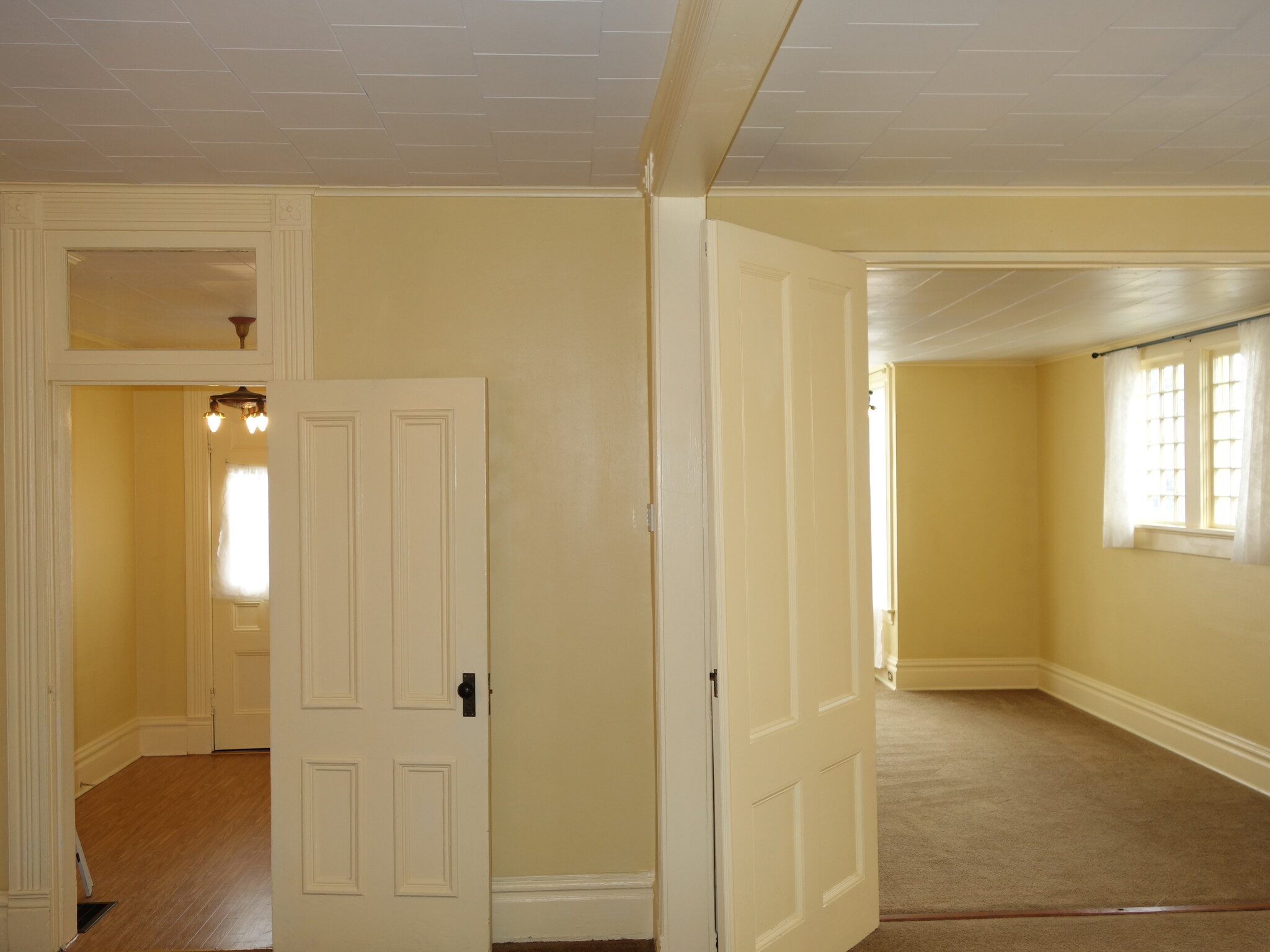 common areas - 30 NE Stanton St