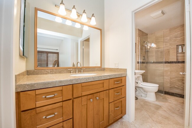 Building Photo - Corsica Villas: Upper 2 Bedroom 1 Bath Condo