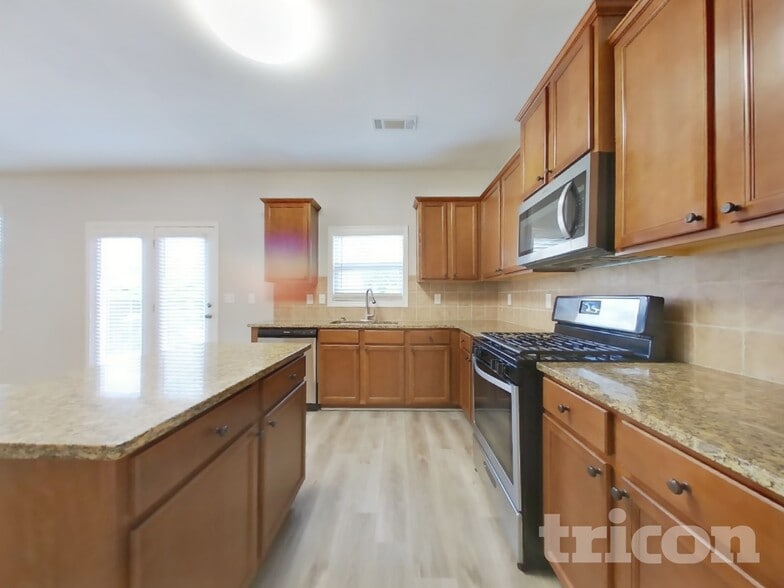 Building Photo - 38 Beaumont Crossing