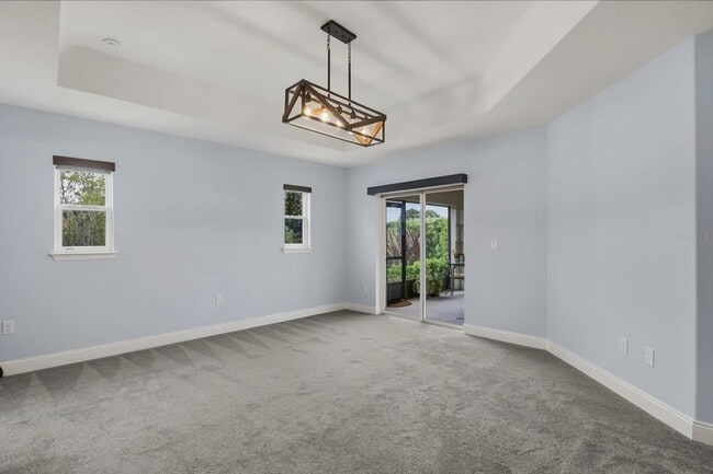 Building Photo - 30429 Island Club Dr