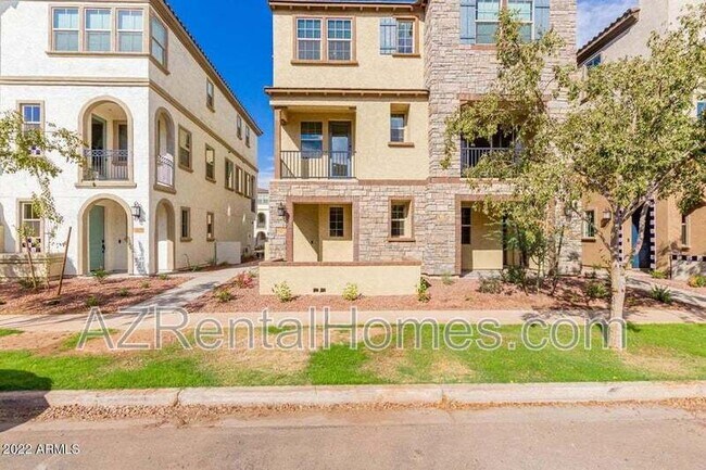 Building Photo - 1683 E Dogwood Ln