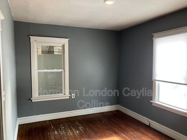 Building Photo - 10234 Toelle Ln