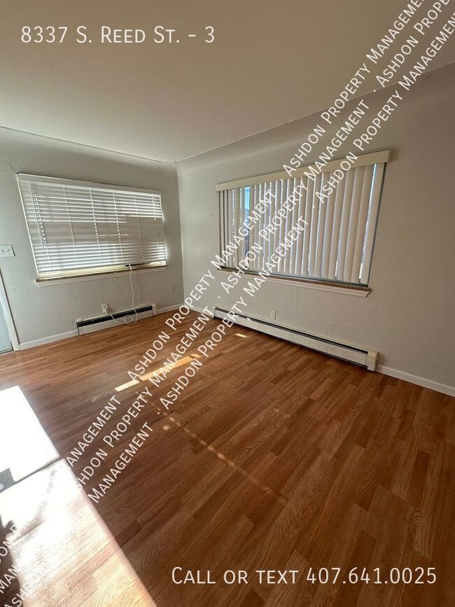 Building Photo - Updated 2 Bed 1 Bath Unit for Rent in Litt...