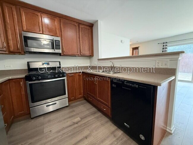 Building Photo - 1565 Avati Ln