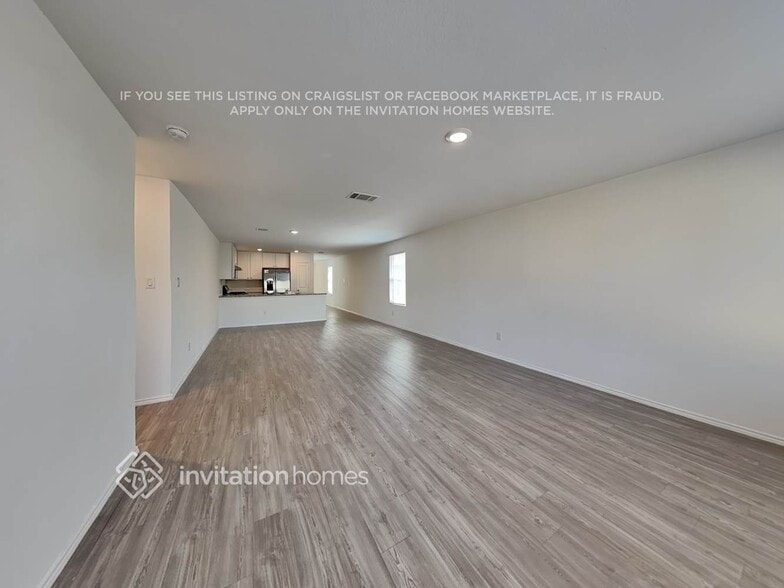 Building Photo - 10515 McClintock Dr