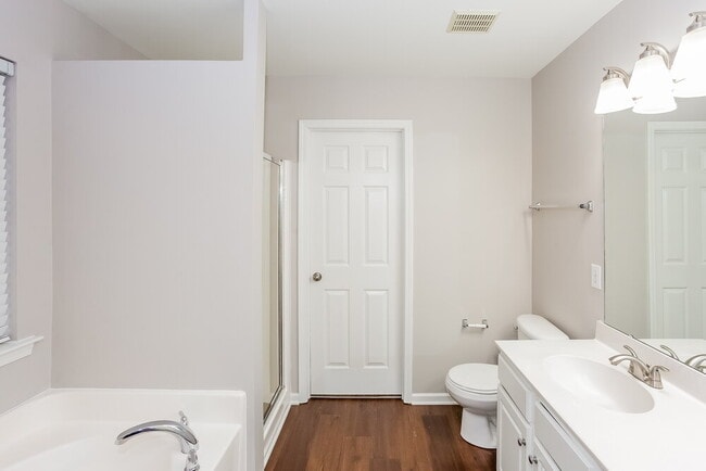 Building Photo - 10910 Claude Freeman Dr