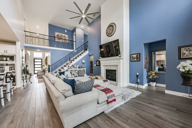 Building Photo - 27208 Starry Oaks Dr