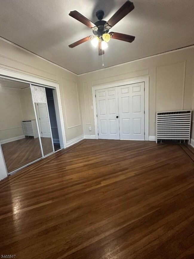 Building Photo - 61 Wainwright St