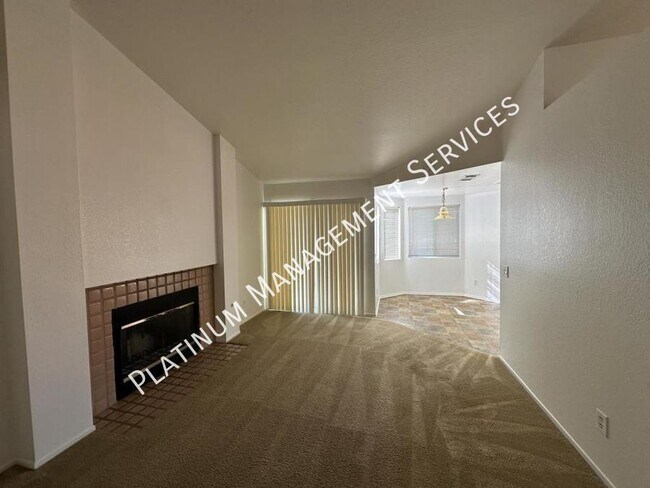 Building Photo - 1611 Kings Rd