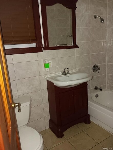 Building Photo - 1811 Wallace Ave