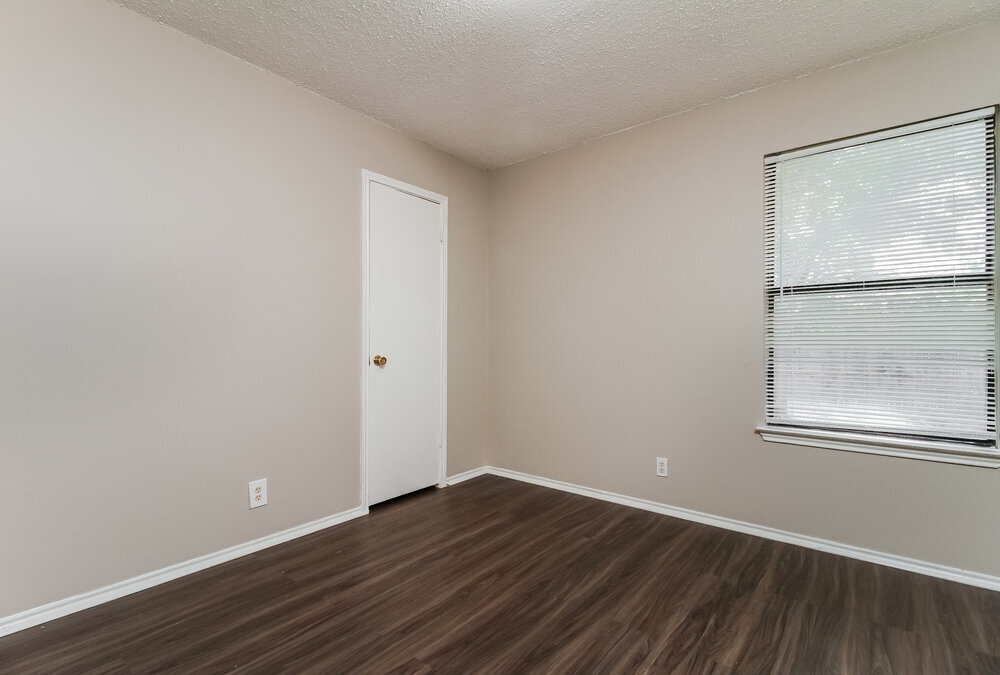 Building Photo - 6122 Ashley Spring