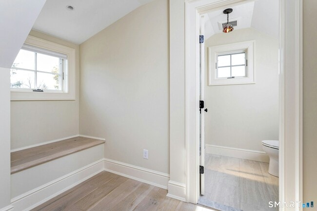 Building Photo - 46 Cook Rd