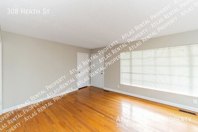 Building Photo - 308 Heath St