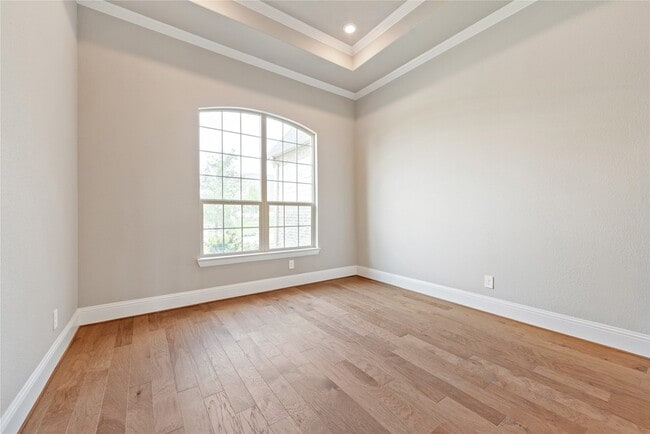 Building Photo - 813 Gallant Fox Trail