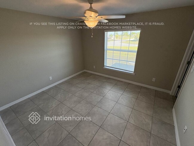 Building Photo - 7049 David Blvd