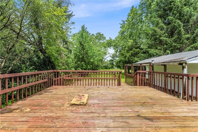 Building Photo - 13803 Wolf Ave