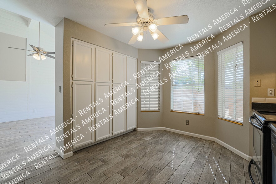 Building Photo - 3134 E McKellips Rd