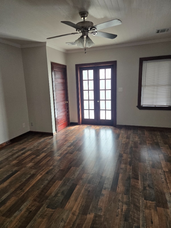 Building Photo - 109 Champagne Ln