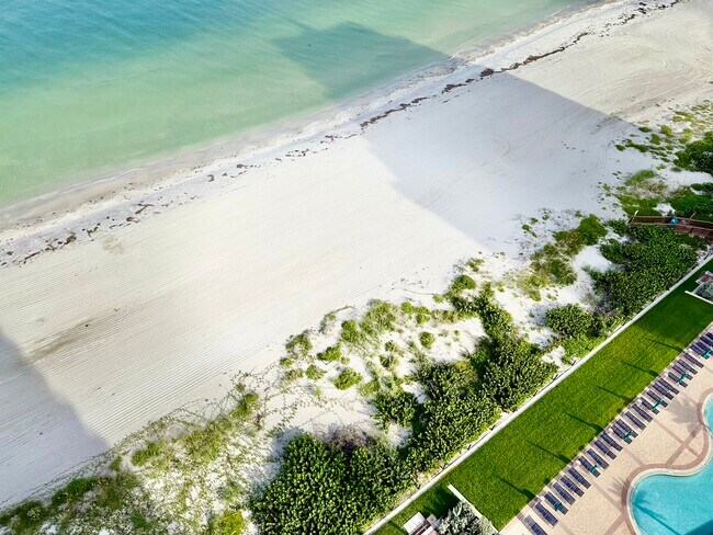 Building Photo - 1540 Gulf Blvd