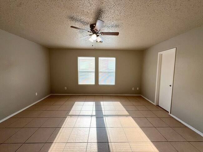 Building Photo - 3952 Golden Horn Ln