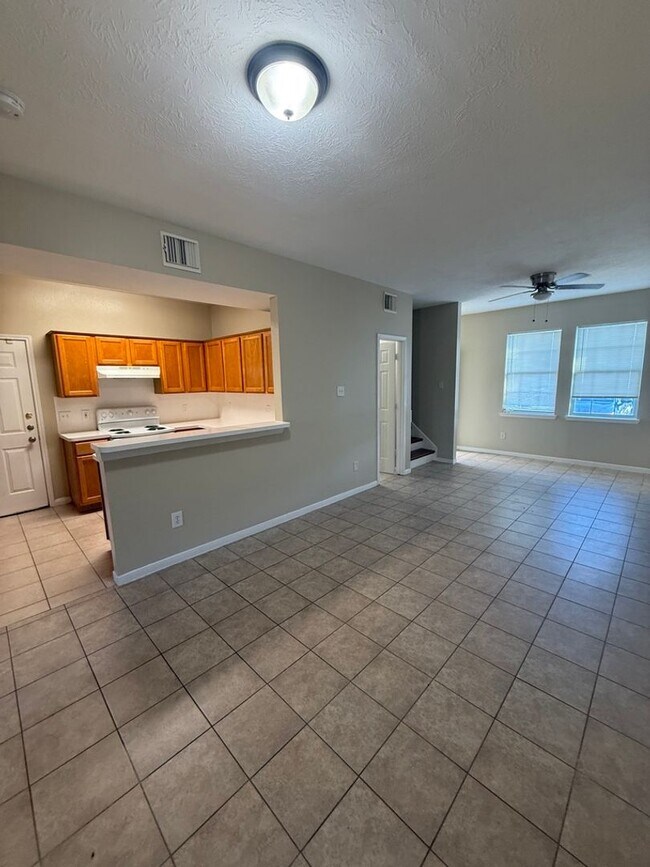 Building Photo - 5909 Allison Rd