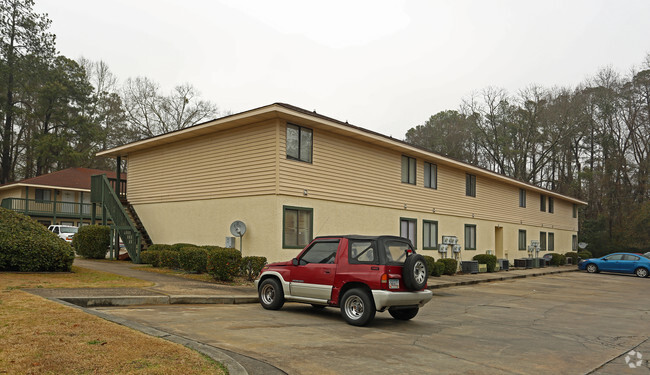 Building Photo - Rocky Creek Lodge