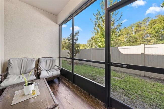 Building Photo - 8166 Crescent Oaks Dr
