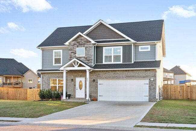 Building Photo - 331 Bluebriar Trace