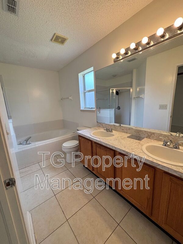 Building Photo - 5374 Lacy Jane Way