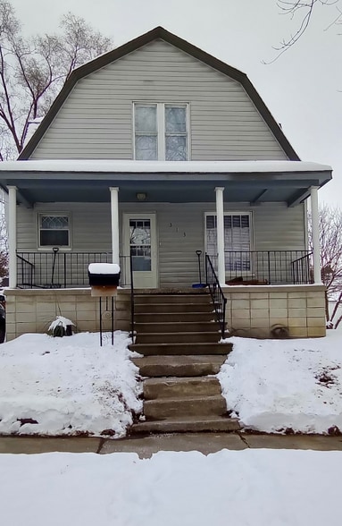 Building Photo - 313 S Chilson St