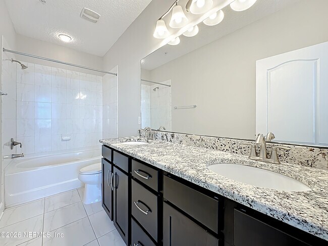 Building Photo - 4320 Ellipse Dr