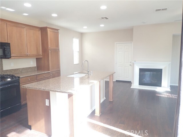 Building Photo - 27605 Chicory St