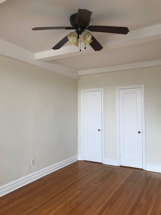 Building Photo - 50 Glenwood Ave