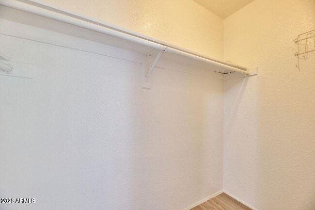 Building Photo - 1402 E Osborn Rd